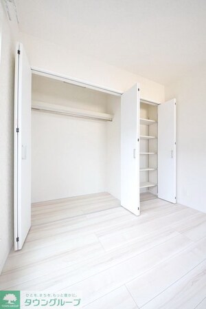 ナリトモ仁戸名B棟の物件内観写真